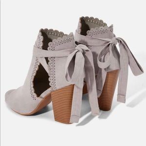 Gray open toe ankle tie heeled sandal